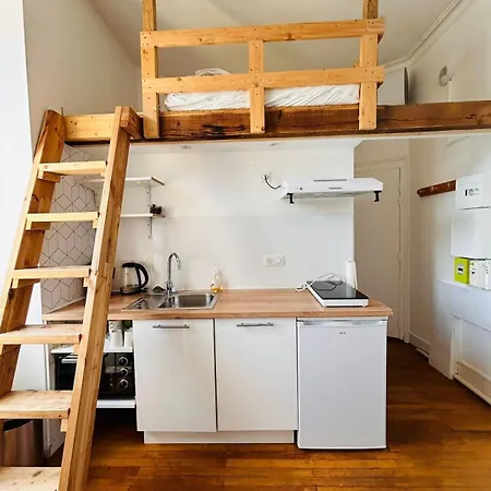 Apartmán With Mezzanine Center Chambéry